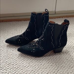 & Other Stories Booties Black with studs. Size 39